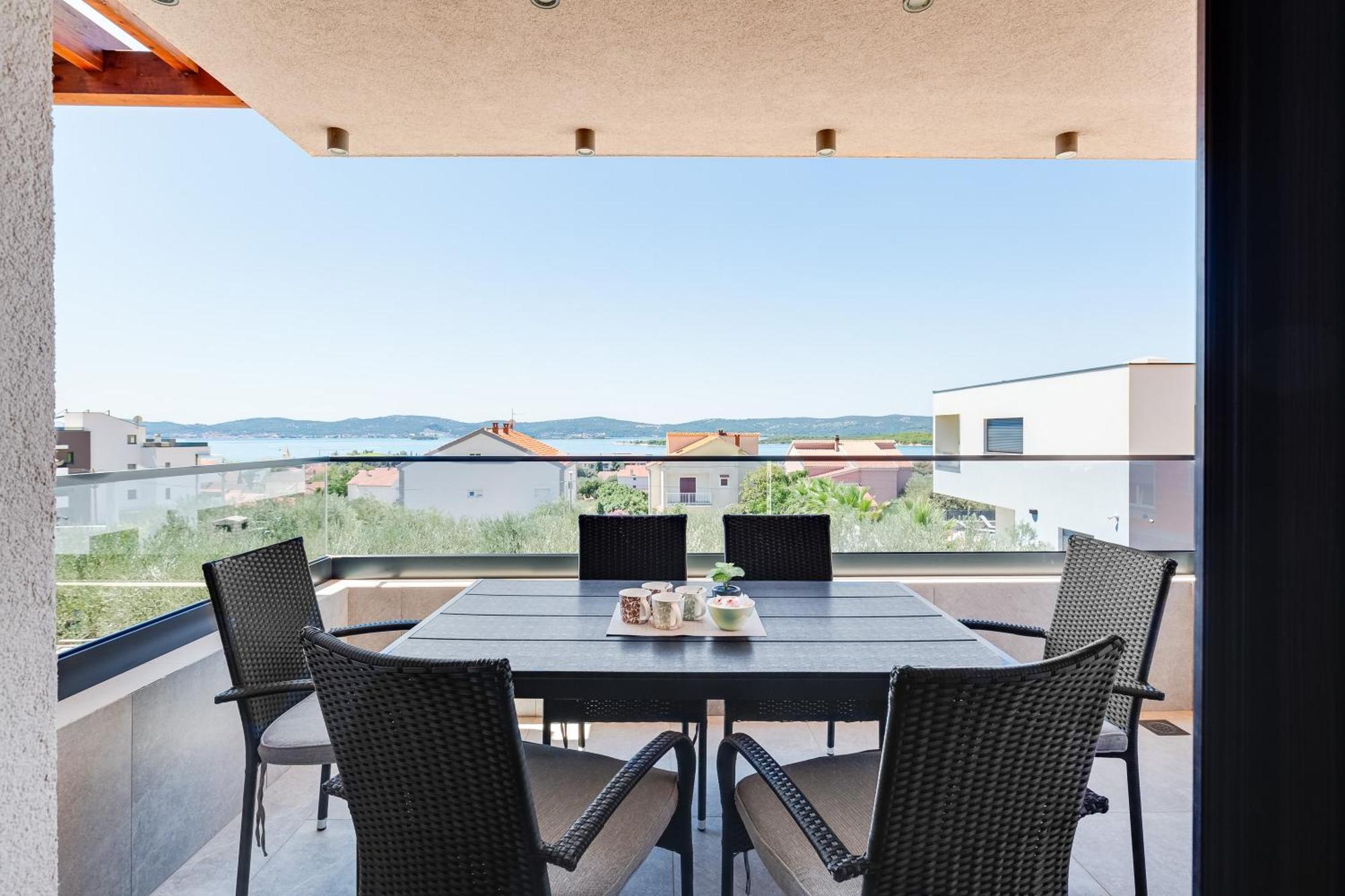 Sea Bay View Apartment - Appartement Avec Piscine Et Magnifique Vue Sur Mer Sveti Filip i Jakov Exterior foto